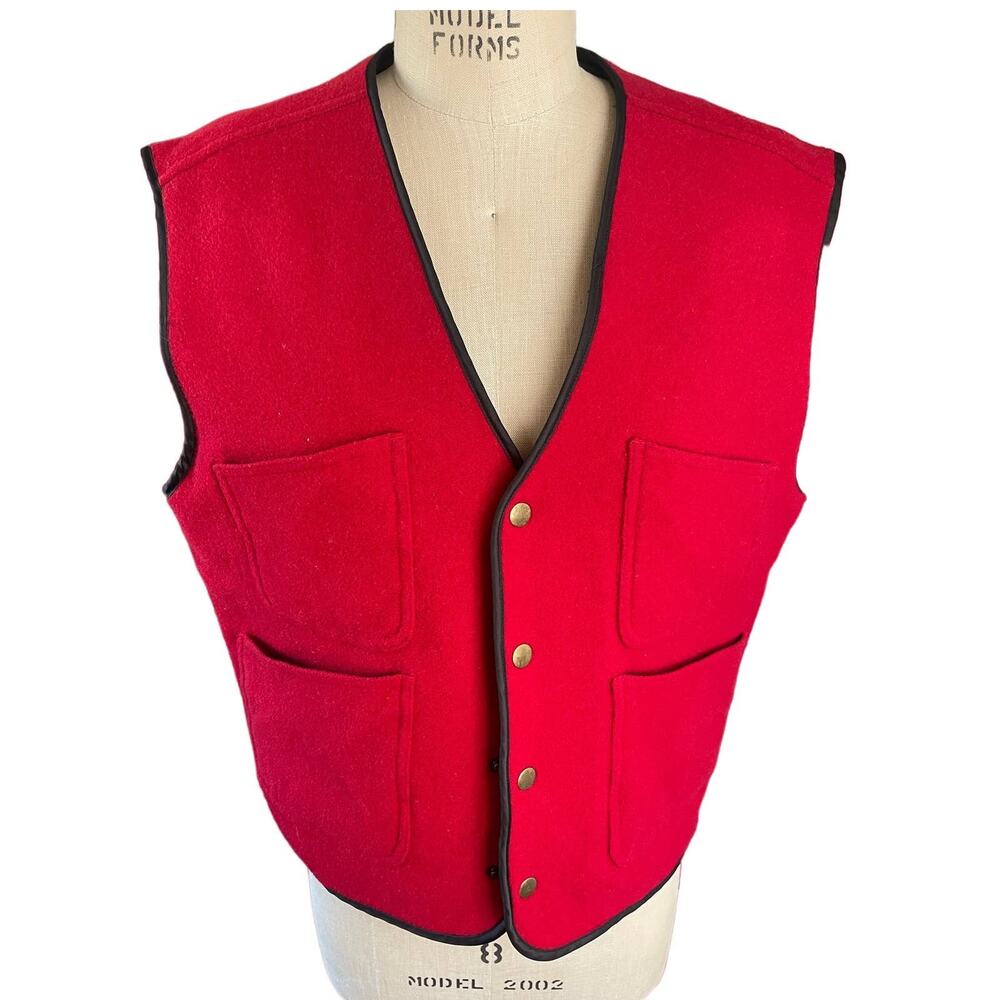 Vintage Y2K Gap Mens Red Wool Quilted Vest Size Medium